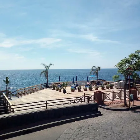 A Casa Di Edo Feriehus Acireale
